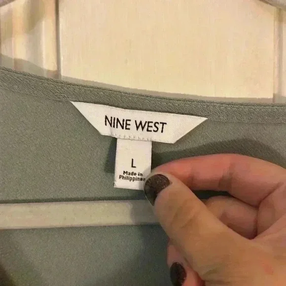 Nine West Tie Dress - Picture 5 of 6